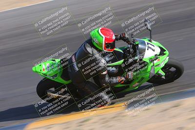 media/Dec-10-2023-SoCal Trackdays (Sun) [[0ce70f5433]]/Turn 10 Inside (140pm)/